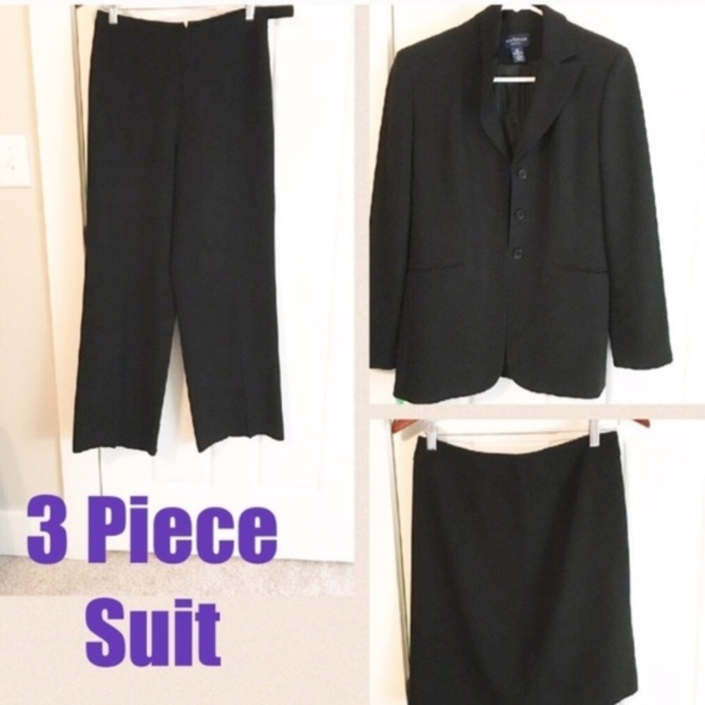 10/1 ANN TAYLOR 3 PIECE